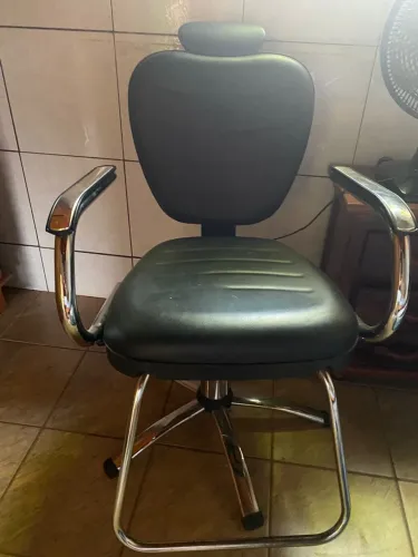 Cadeira de salão reclinável
