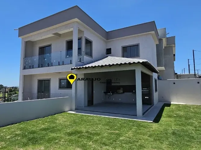 Vende casa nova no Parque Ipiranga II. (3 quartos suítes e com hidromassagem) R$ 800 MIL