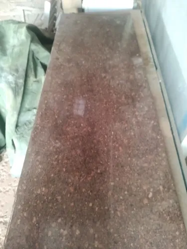 Granito Vermelho - Elegância e Durabilidade