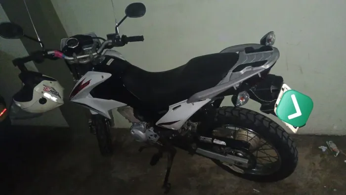 Bros esd 150, 2014, 15000km, único dono 