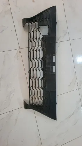 Grade yaris 18/21
