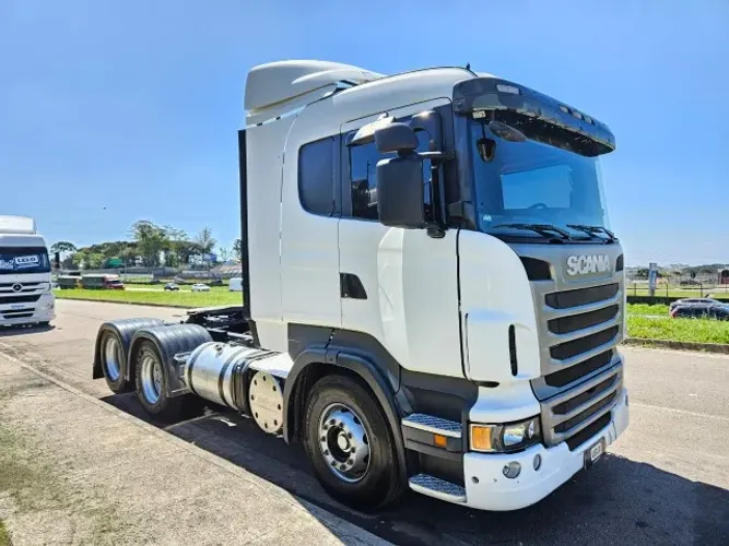 Scania R440 6x2 Ano 2013 Automático Ar Condicionado Cama Grande Maleiro