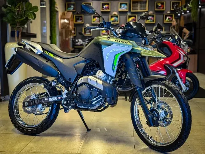 Yamaha XTZ Lander 250 Connected 2025