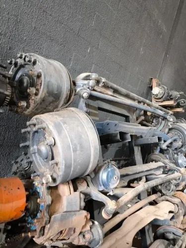 EIXO DE CAMINHÃO VOLKS - TOCO - TRUCK - TRACTOR - CAVALO - ÔNIBUS