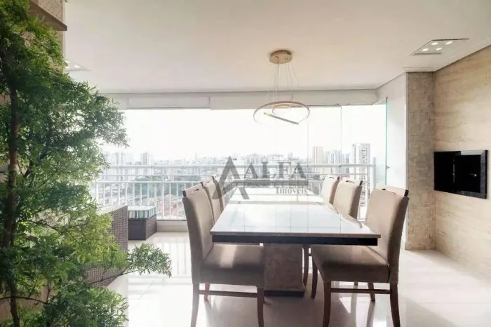 ** Vitório Tatuapé - Maravilhoso apartamento em andar alto c/ ampla varanda gourmet c/ chu
