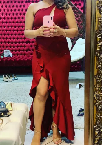 Vestido de festa marsala 