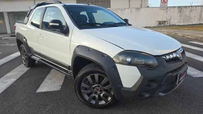Fiat Strada Adventure1.8/ 1.8 Locker Flex CD 2019