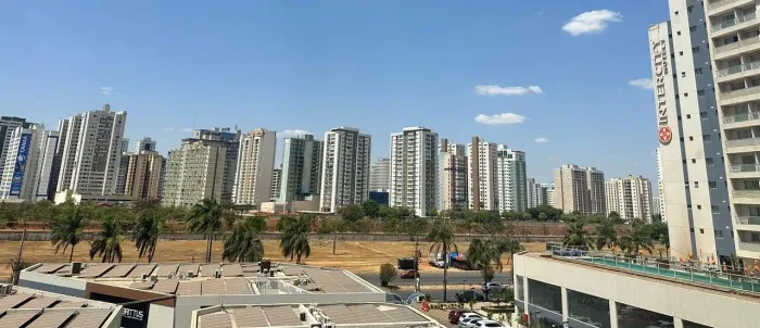 Alugo sala comercial no edifício Led 