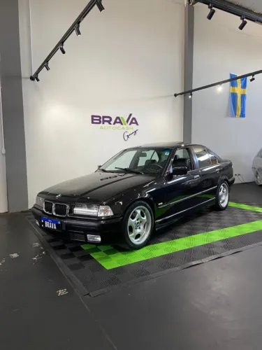BMW 328i 6 Cilindros Manual ZF de Fábrica!