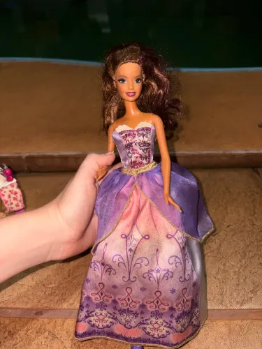 Barbie mosqueteira