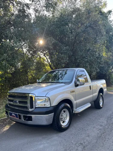 Ford F-250 XLT 4.2 TB Diesel 2001