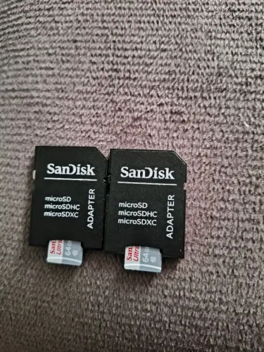 2 cartões de memórias 64gb
