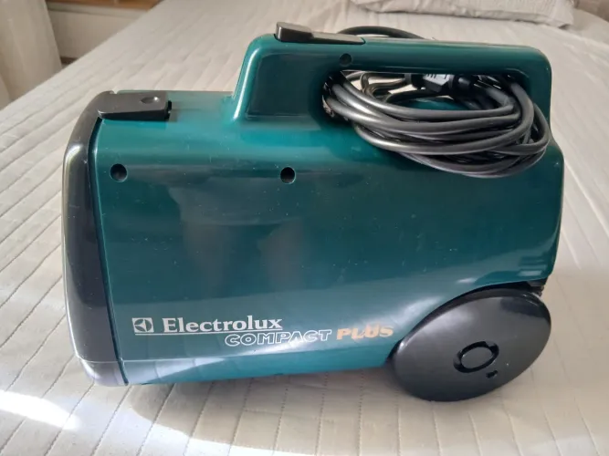 Aspirador de po Electrolux 110vots