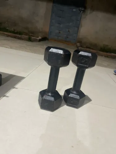 Banco Musculação + 2 halteres 5kg