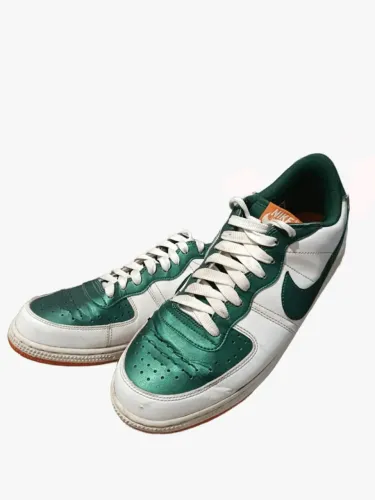 TENIS NIKE court vintage inverted tam. 43