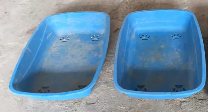 CAIXA DE AREIA PARA GATO 2 POR R$10,00