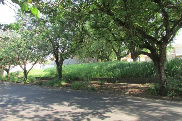 Terreno à venda, 843 m² por R$ 530.000,00 - Nova Piracicaba - Piracicaba/SP