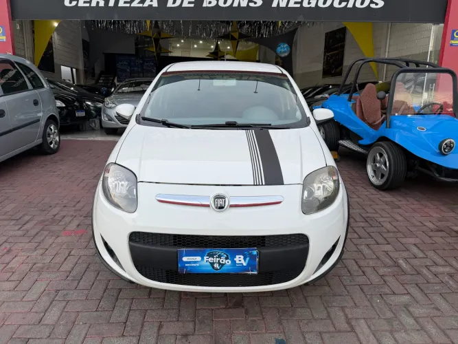 Fiat Palio Sporting 1.6 Flex 16V 5P 2015