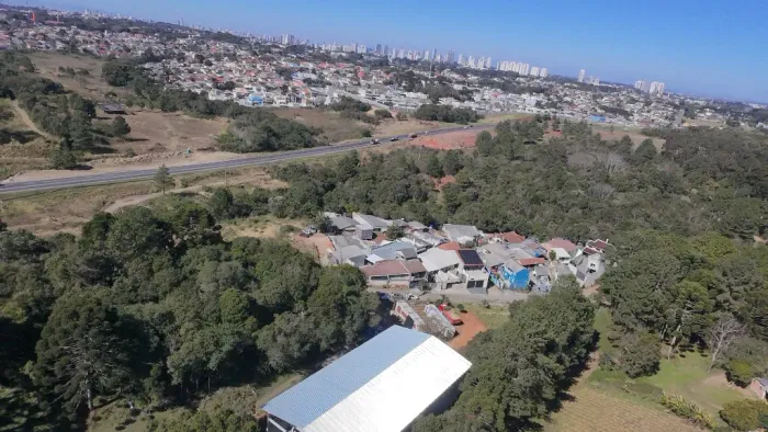 Barracão Novo | 1.200 m² | Contorno Norte | Butiatuvinha | Estacionamento | Excelente Loca