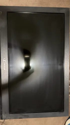 TV 32 HBUSTER LED 