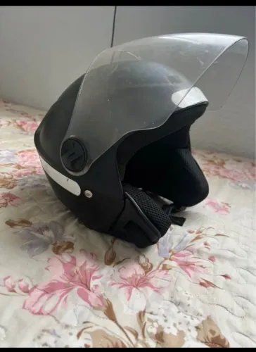 Capacete