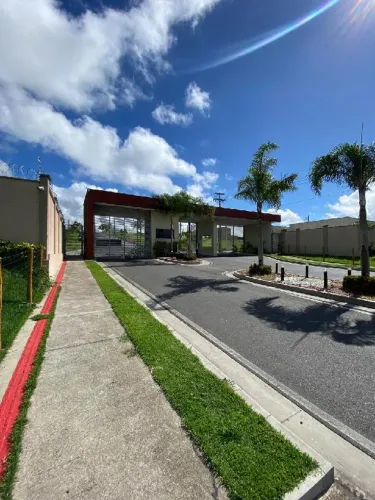 Imóvel com ótimo padrão Casa no Nova Esperanca, Feira de Santana - BA, Nº 1000, 1 vaga, 1