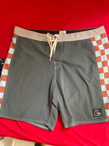 bermuda QuickSilver masculina 