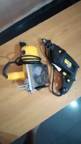 Makita e furadeira