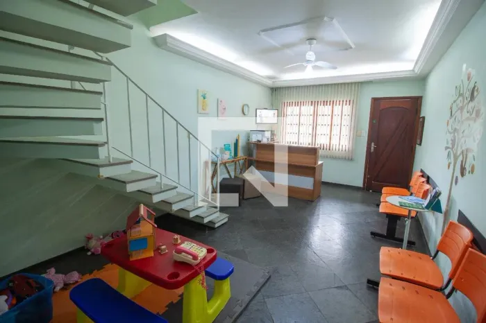 Casa à Venda - Mooca, 2 Quartos, 200 m2