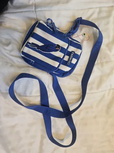 Bolsa Farm Rio Shoulder Bag Da Gema Arara Listrada Azul Original