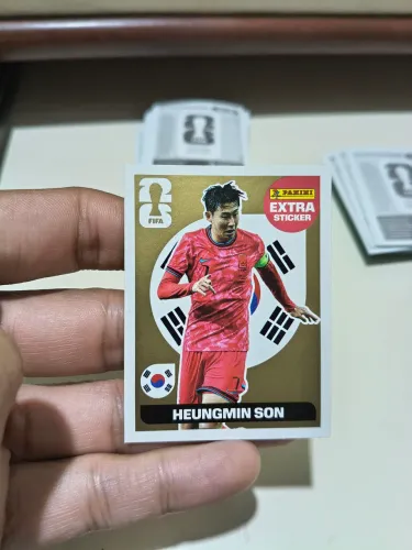 Figurinha Lendária Heungmin Son Dourada