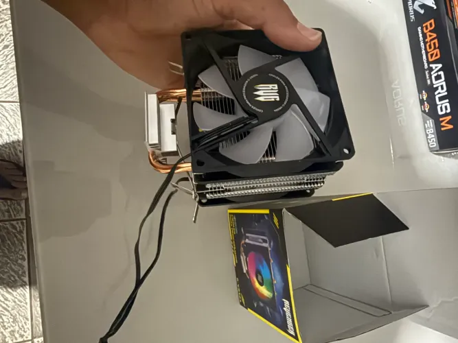 Cooler CPU TORRE REVENGER