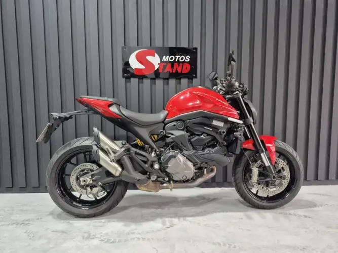 Ducati Monster 900 cc
