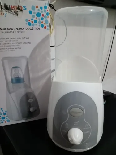 Aquecedor de mamadeiras