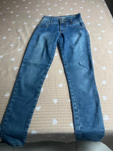 Vendo roupas usadas para bazar