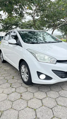 Hyundai HB20 Premium 1.6 Flex 16V Mec. 2014