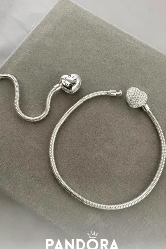 Pulseira Pandora Luxo em prata 925