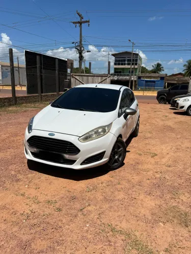 Ford Fiesta 1.5 16V Flex Mec. 5P 2014