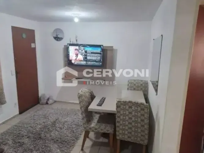 CVFApartamento com 2 quartos e 1 banheiro, localizado em andar baixo no Jardim Satélite.