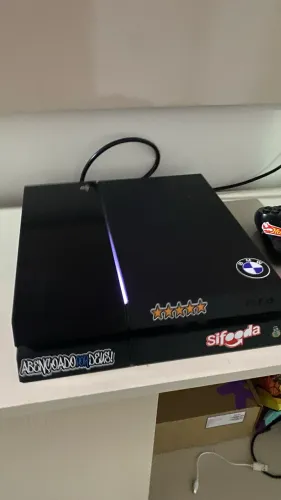 PS4 SLIM 500 GB tem FIFA 20 EFOOTBAL E WARZONE