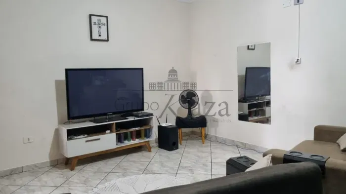 Casa Comercial Residencial em São José dos Campos
