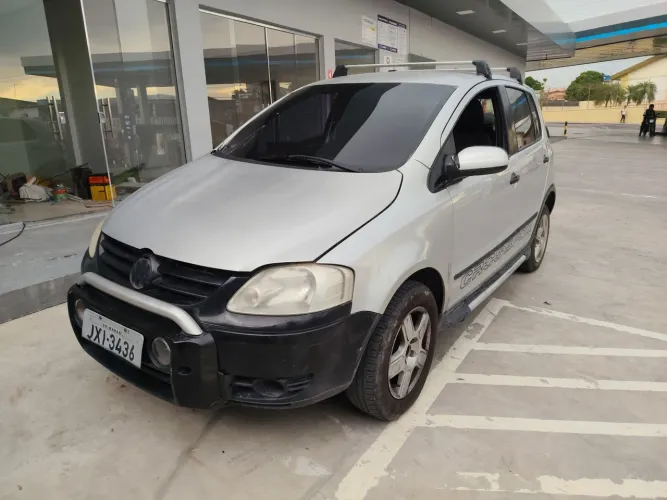 Volkswagen Crossfox 1.6 MI Total Flex 8V 5P 2006