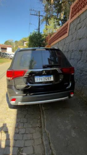 Mitsubishi Outlander 2.0 16V 160cv Aut. 2016