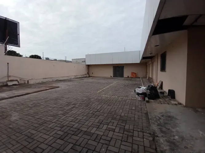 Alugo Prédio em Vieiralves 9 2 9 9 4 6 4 - 5 4 8 7