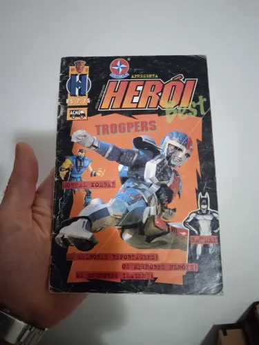 Revista herói best 2