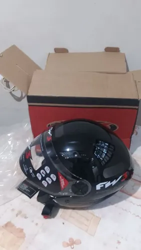 Capacete fw3 nmr 58 zero 