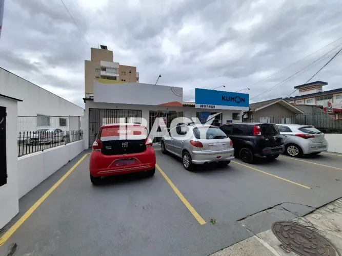 Oportunidade! Loja em Centro - BIGUAÇU