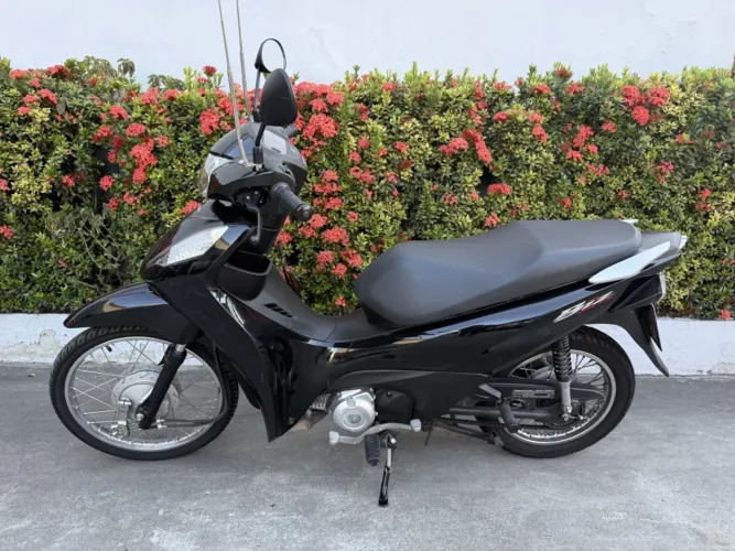 Honda Biz 125 es 2025