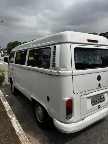 Volkswagen Kombi Standard 1.4 MI Total Flex 8V 2010