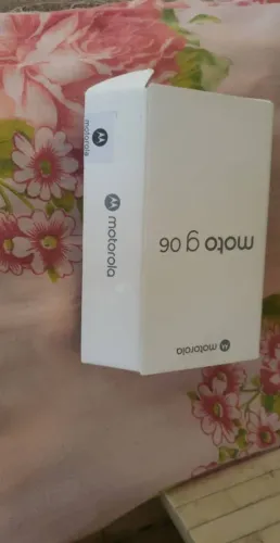 Smartphone Motorola G06 256gb novo